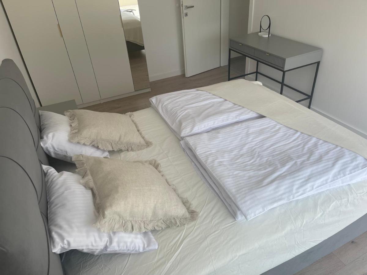 Soltysovka Apartments Rogoznica  Esterno foto