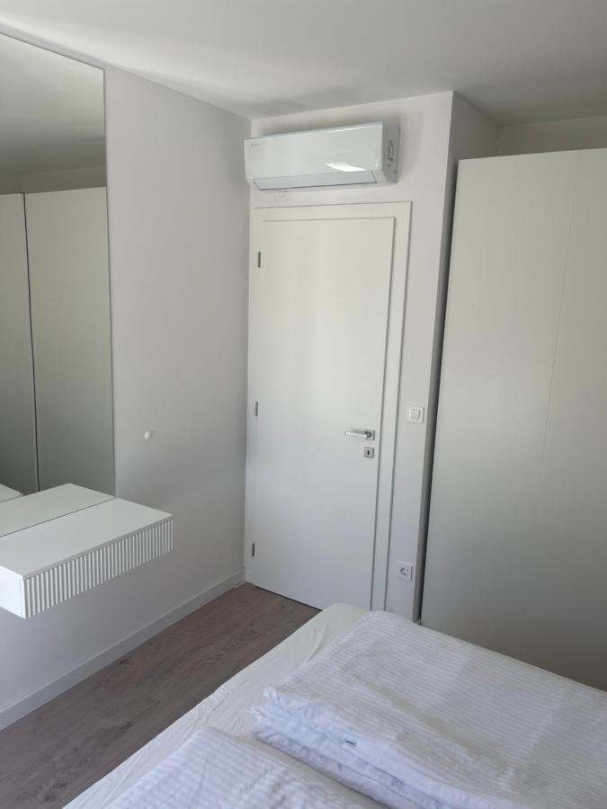 Soltysovka Apartments Rogoznica  Esterno foto